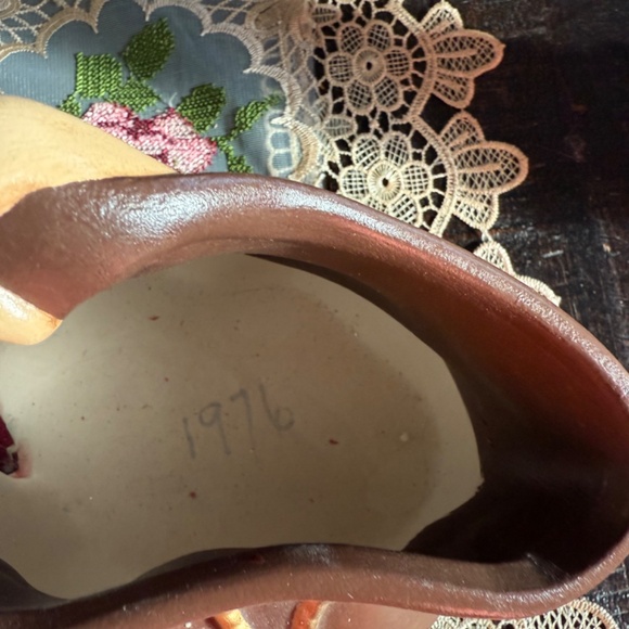 Vintage ceramic Santa figurine planter - Picture 4 of 8